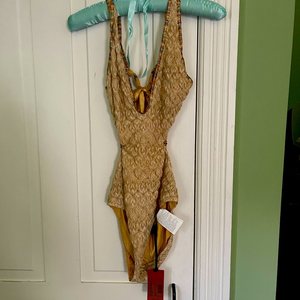 Missoni Mare cut out one piece, size 40 (US4).